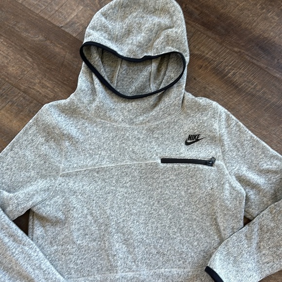 Nike Summit Hoodie in Carbon Heather - Picture 7 of 13